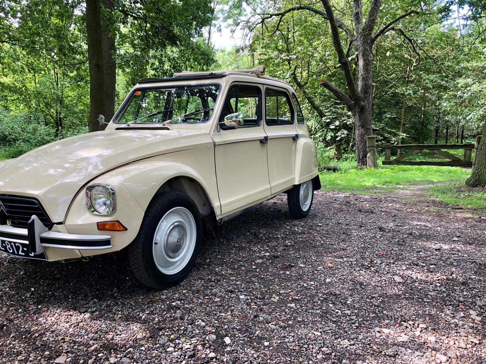 Dyane 6 Beige Gazelle 02-1978 77780km - Ad v.d. Horst